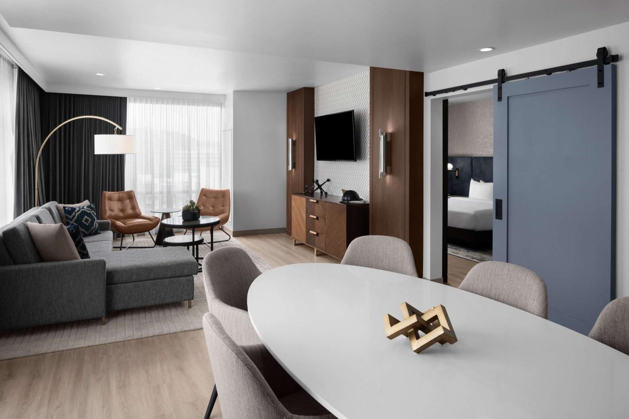 Hotel West & Main Conshohocken, Tapestry Collection Hilton מראה חיצוני תמונה