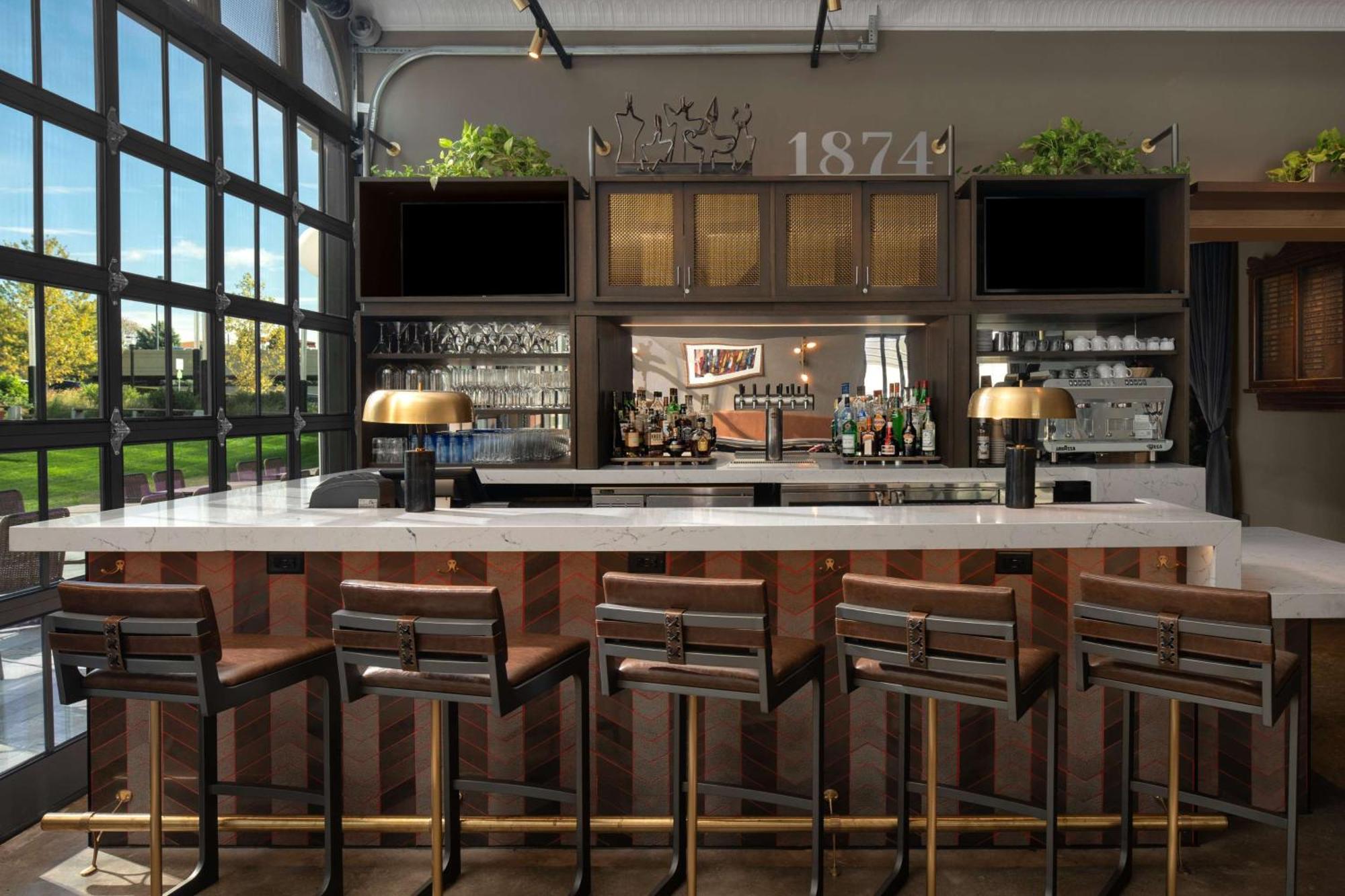 Hotel West & Main Conshohocken, Tapestry Collection Hilton מראה חיצוני תמונה